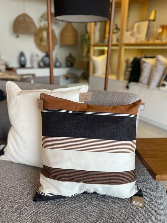 SANTA LUCIA CUSHION
